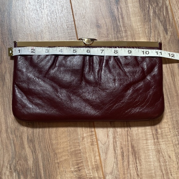 Vintage HL Harry Levine Burgundy Leather Clutch - Picture 12 of 16